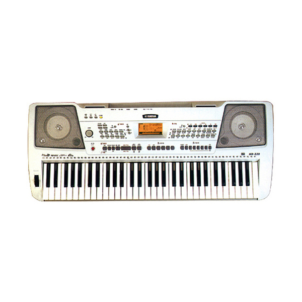 雅马哈 KB-220电子琴